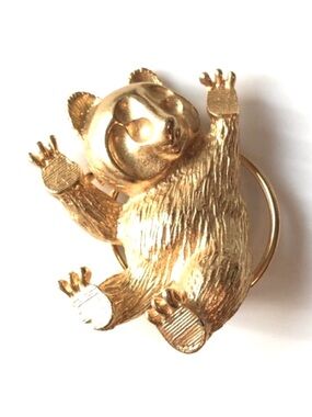 Gold Panda Scarf Ring – Luxe Gold Tone Accessory
